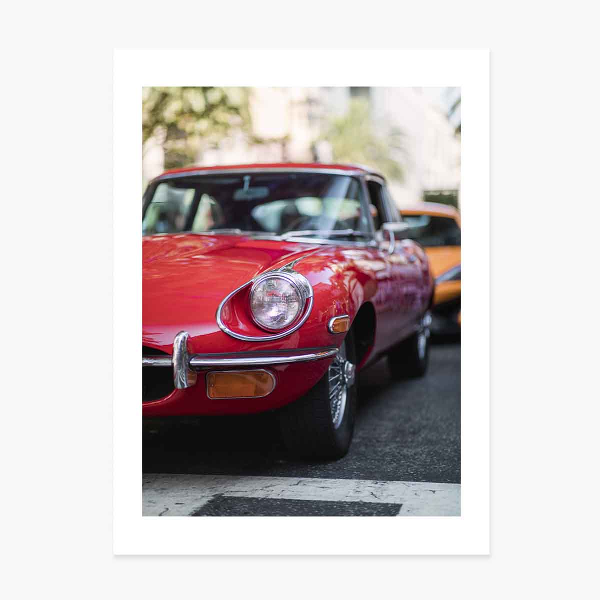 Plakat z czerwonym samochodem w stylu vintage